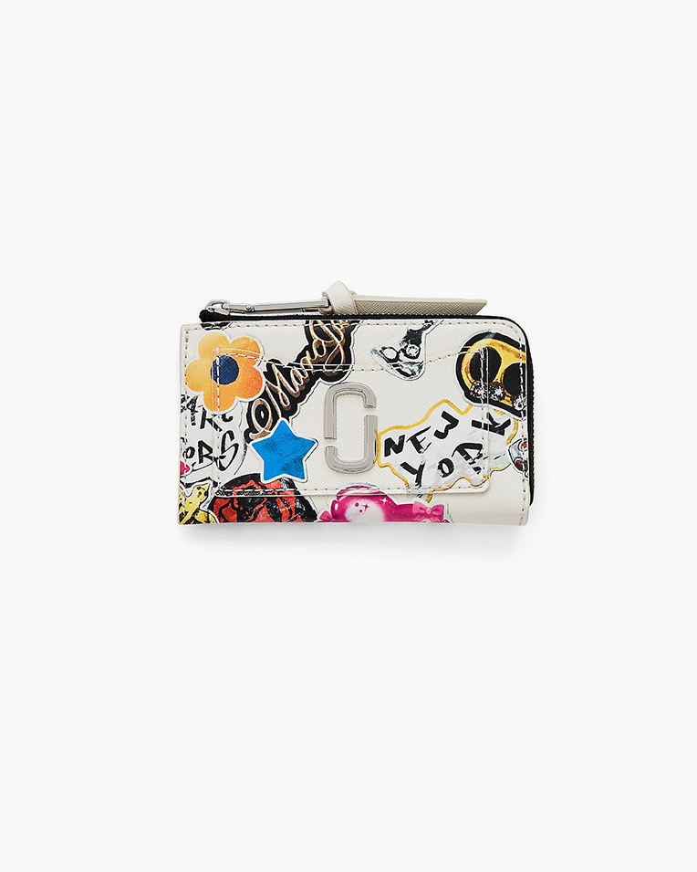 Гаманець жіночий Marc Jacobs Sticker Utility Snapshot Top Zip Multi Wallet в шкірі білий з принтом 2S5SMP016S01 101