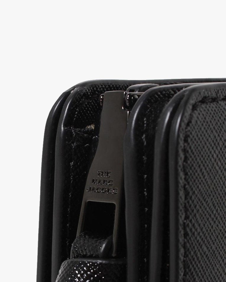 Гаманець жіночий Marc Jacobs Snapshot DTM Compact Wallet у шкіра чорний M0014528001 Гаманець жіночий Marc Jacobs Snapshot DTM Compact Wallet у шкіра чорний M0014528001