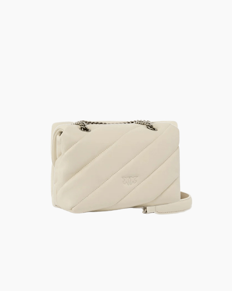 Сумка Pinko Love Puff Mini Cl Sheep Nappa через плечо с серебряной фурнитурой в стеганой коже белая 21x15х9 см 100039A0F2Z14O