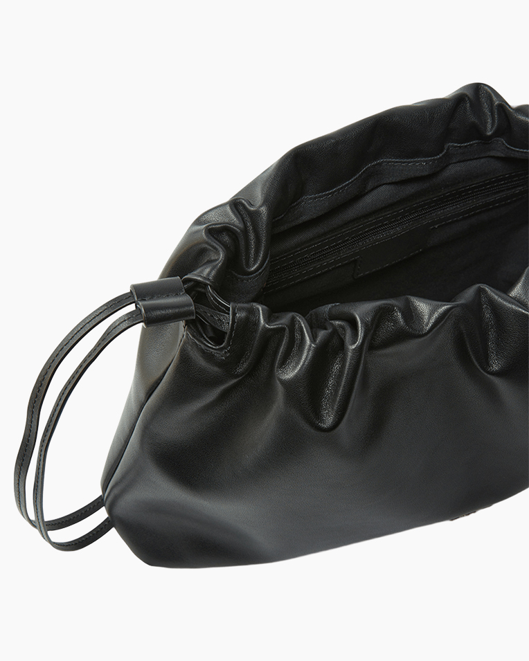 Сумка Pinko Maxi Clutch+Tracolla Sp через плечо в гладкой коже с бронзовой фурнитурой черный 36x8х24 см 105825A0QOZ99Q