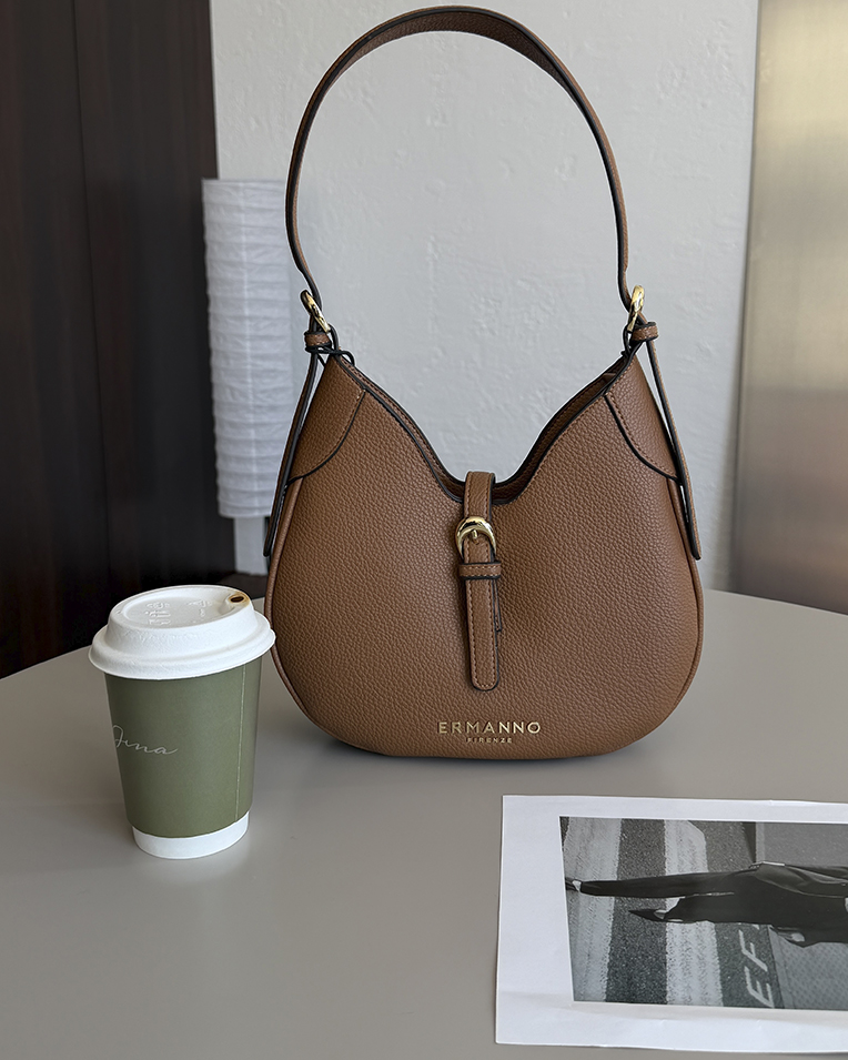 Сумка Ermanno Firenze Hobo Bunny small, через плечо коричневый 27x8х18 см 12402288 brown