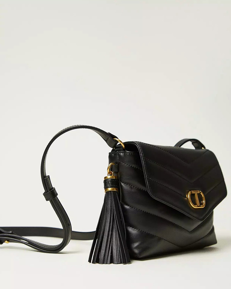 Сумка Twinset Dreamy Borsa a tracolla piccola in pelle, через плече із золотою фурнітурою шкіра чорний 19x7х16 см 241TB7341-00006 Сумка Twinset Dreamy Borsa a tracolla piccola in pelle, через плече із золотою фурнітурою шкіра чорний 19x7х16 см 241TB7341-00006