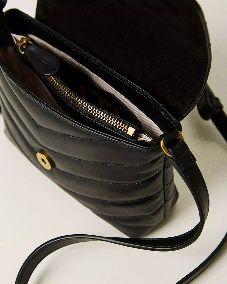 Сумка Twinset Dreamy Borsa a tracolla piccola in pelle, через плече із золотою фурнітурою шкіра чорний 19x7х16 см 241TB7341-00006 Сумка Twinset Dreamy Borsa a tracolla piccola in pelle, через плече із золотою фурнітурою шкіра чорний 19x7х16 см 241TB7341-00006