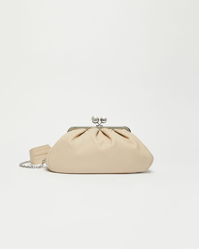 Сумка Max Mara Pasticcino Bag Medium клатч в коже наппа бежевый 31x13x21 см 2515511024 600 048