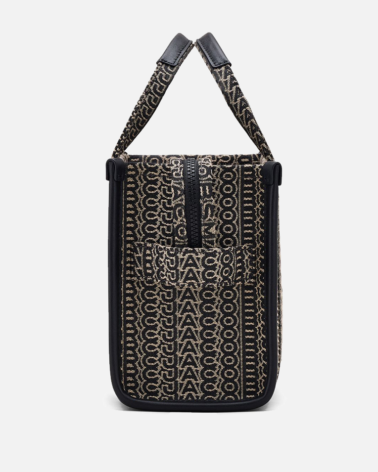 Сумка Marc Jacobs The Monogram Jacquard Small Tote, тоут бежевий жаккард 26x13х21 см 2F4HTT016H05261 Сумка Marc Jacobs The Monogram Jacquard Small Tote, тоут бежевий жаккард 26x13х21 см 2F4HTT016H05261