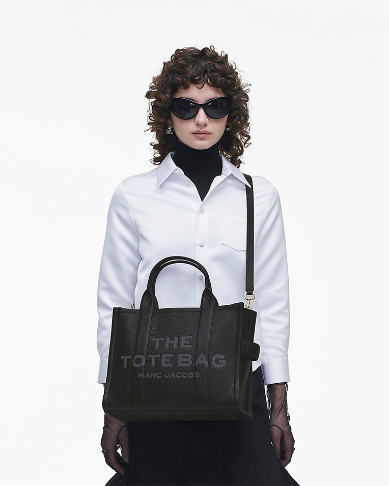 Сумка Marc Jacobs The Leather Medium Tote Bag, тоут зернистая кожа черный 34x15х27 см H004L01PF21001