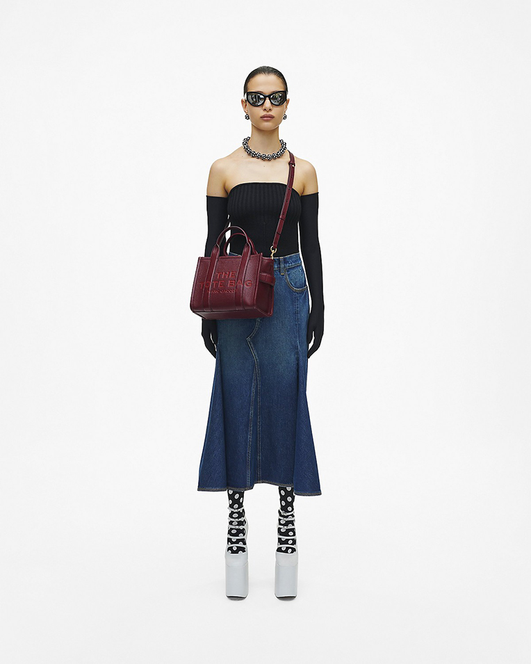 Сумка Marc Jacobs The Leather Small Tote Bag, тоут зернистая кожа вишневый 26x13х21 см H009L01SP21602