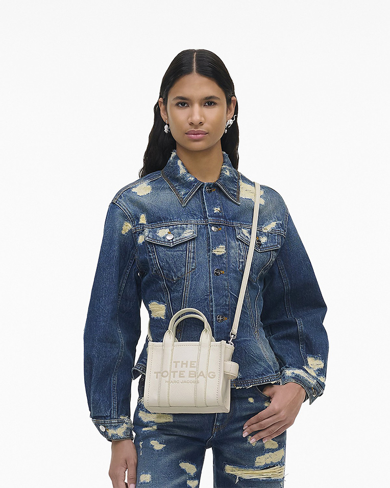 Сумка Marc Jacobs The Leather Crossbody Tote Bag, тоут зернистая кожа белый 18x10х15 см H053L01RE22 140 