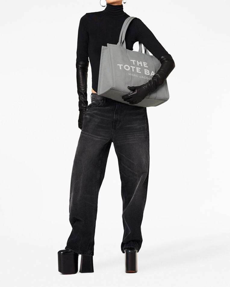Сумка Marc Jacobs The Canvas Large Tote Bag, тоут текстиль серый 42x16х34 см M0016156050