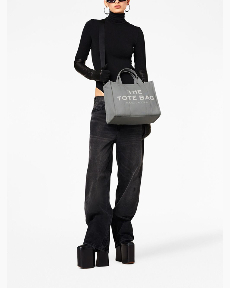 Сумка Marc Jacobs The Canvas Medium Tote Bag, тоут текстиль серый 34x15х27 см M0016161050