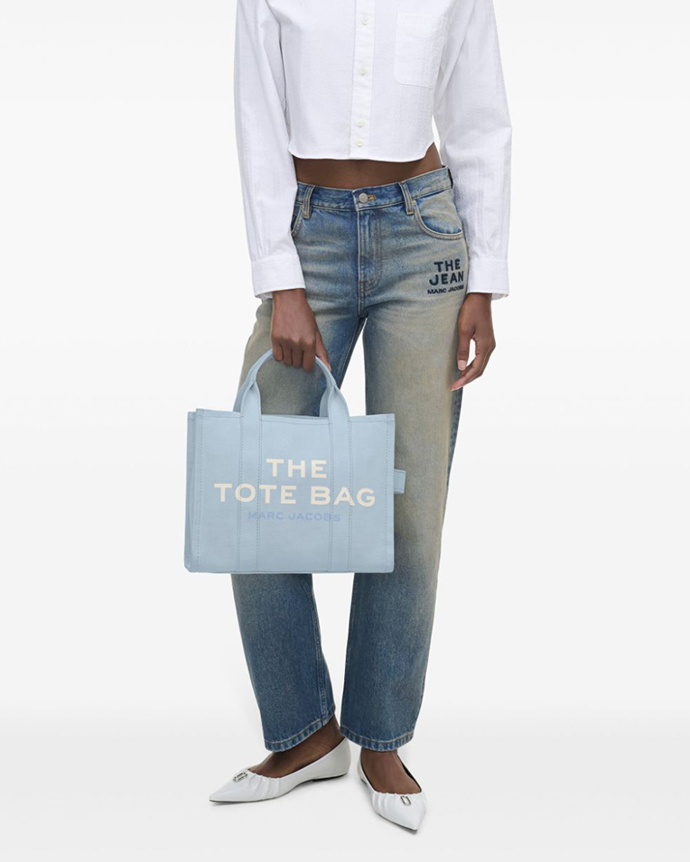 Сумка Marc Jacobs The Canvas Medium Tote Bag, тоут текстиль светло голубой 34x15х27 см M0016161465