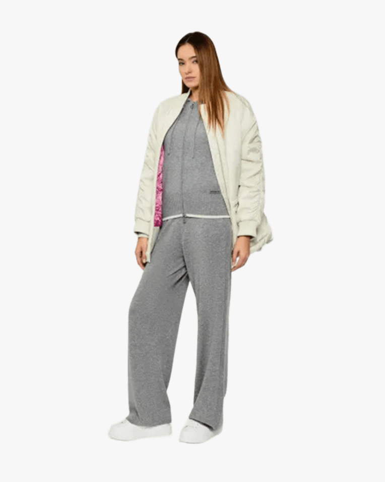Жіночий костюм Pinko кардиганом Sullawesi та штанами Vergaus сірий 105491A2Q9II2-105490A2Q9II2 Жіночий костюм Pinko кардиганом Sullawesi та штанами Vergaus сірий 105491A2Q9II2-105490A2Q9II2