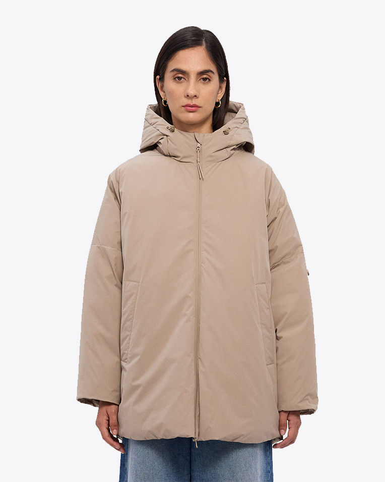 Жіночий пуховик парка Max Mara Capsula oversize з капюшоном темно бежевий 2426486078600-002
