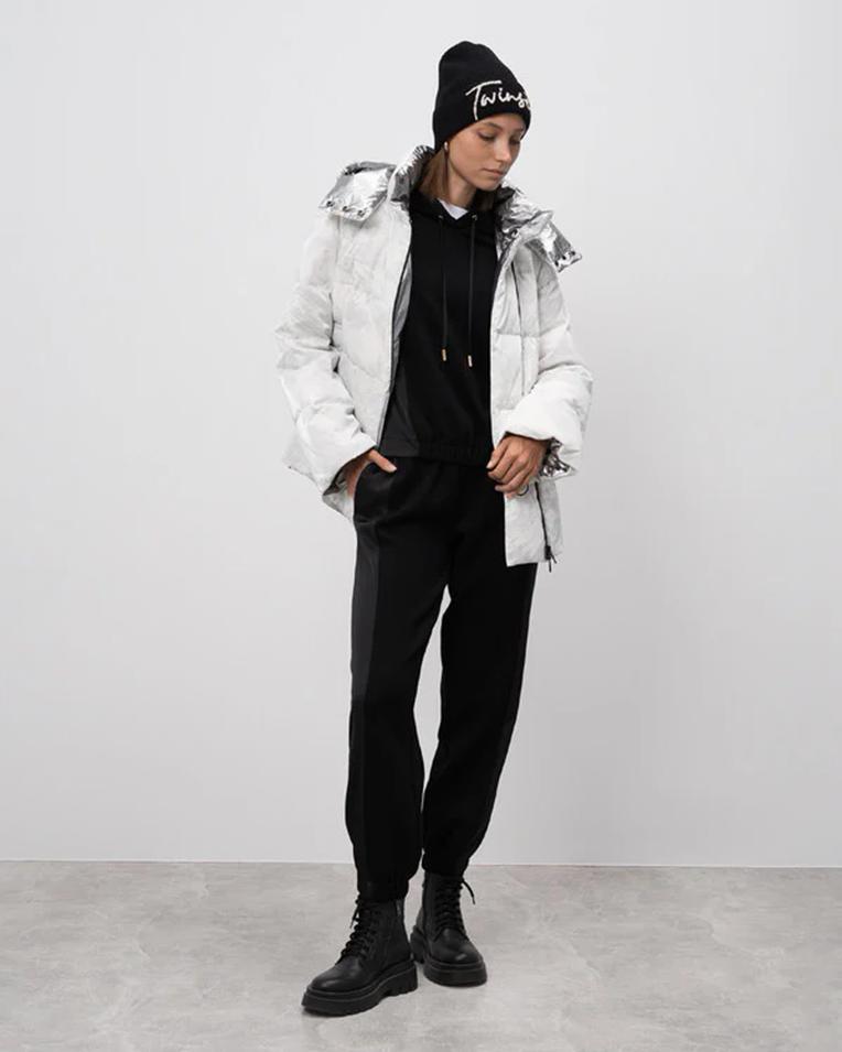 Женский костюм Twinset черный с вставками 242LI2EAA