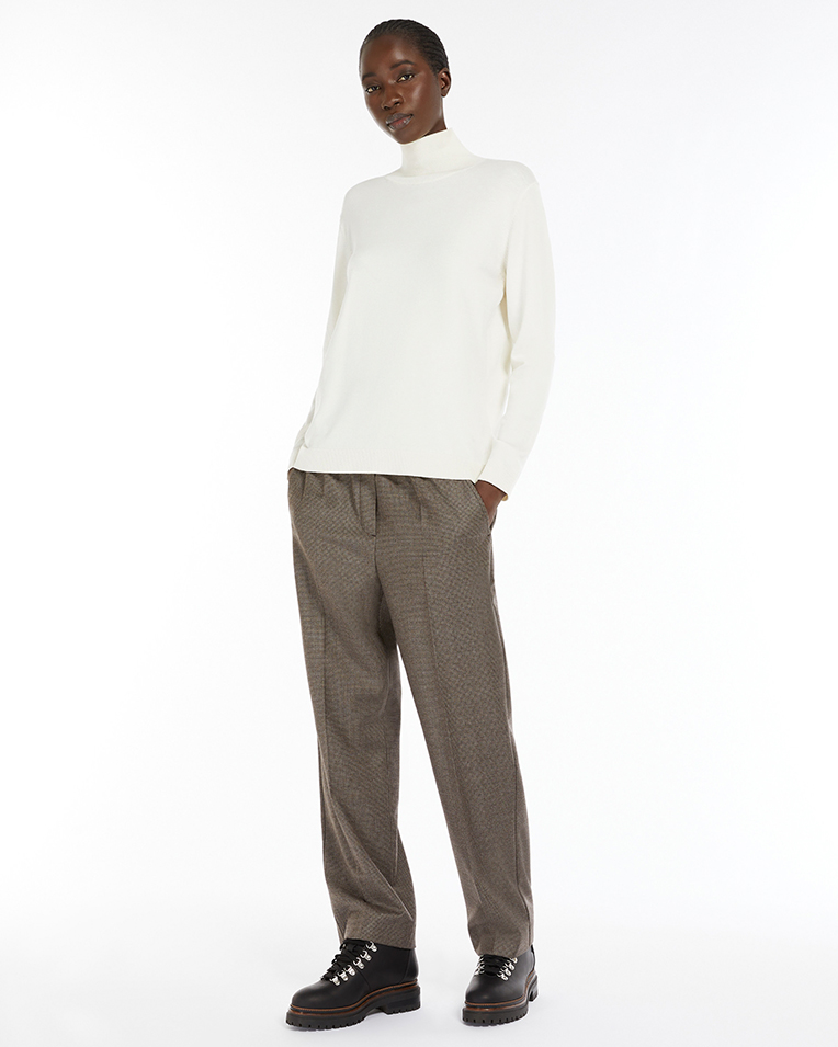 Жіночий гольф, водолазка Max Mara Kiku з шовку та вовни молочний 5366022600-01