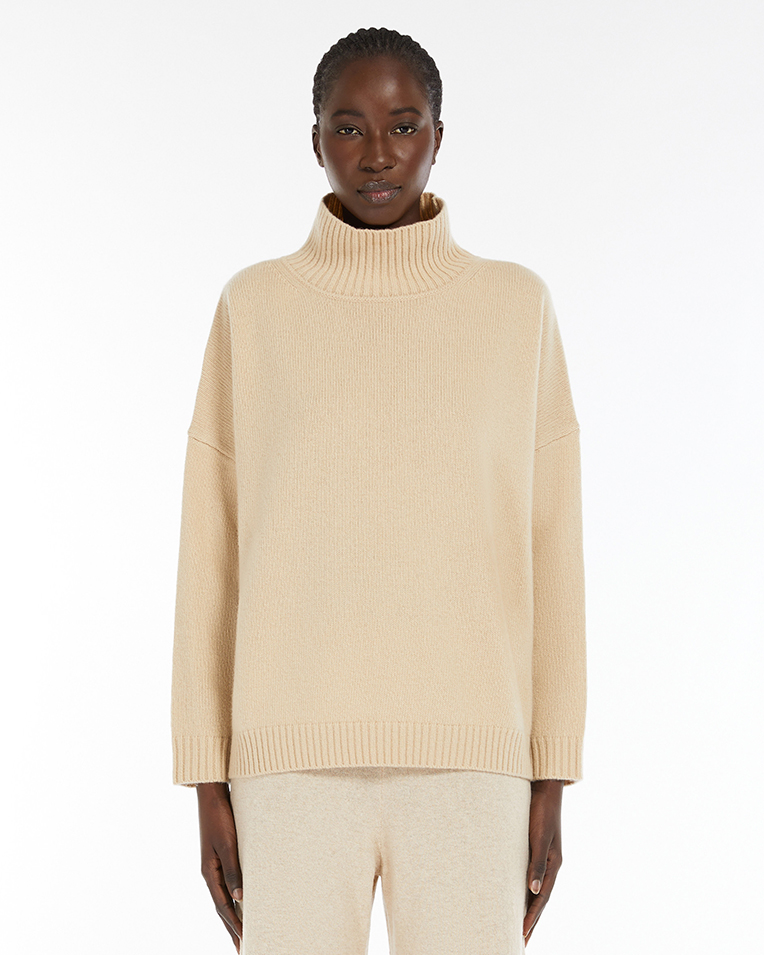 Жіночий светр Max Mara Borgia з вовни молочний 5366082600-04