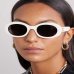 Солнцезащитные очки овальные Celine Triomphe в оправе слоновая кость CL40194U25A