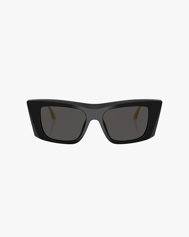 Солнцезащитные очки кошачий глаз Dolce&Gabbana в черной оправе DG4510 501/87