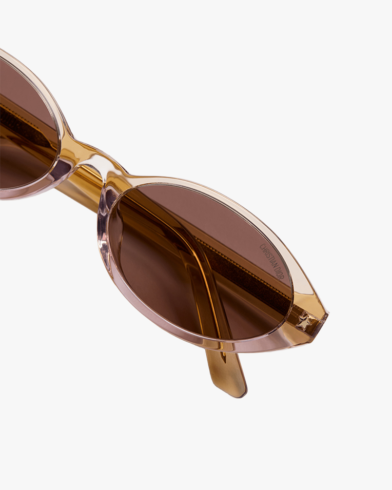Солнцезащитные очки овальные Dior Pacific в градиентной оправе R11 67F0