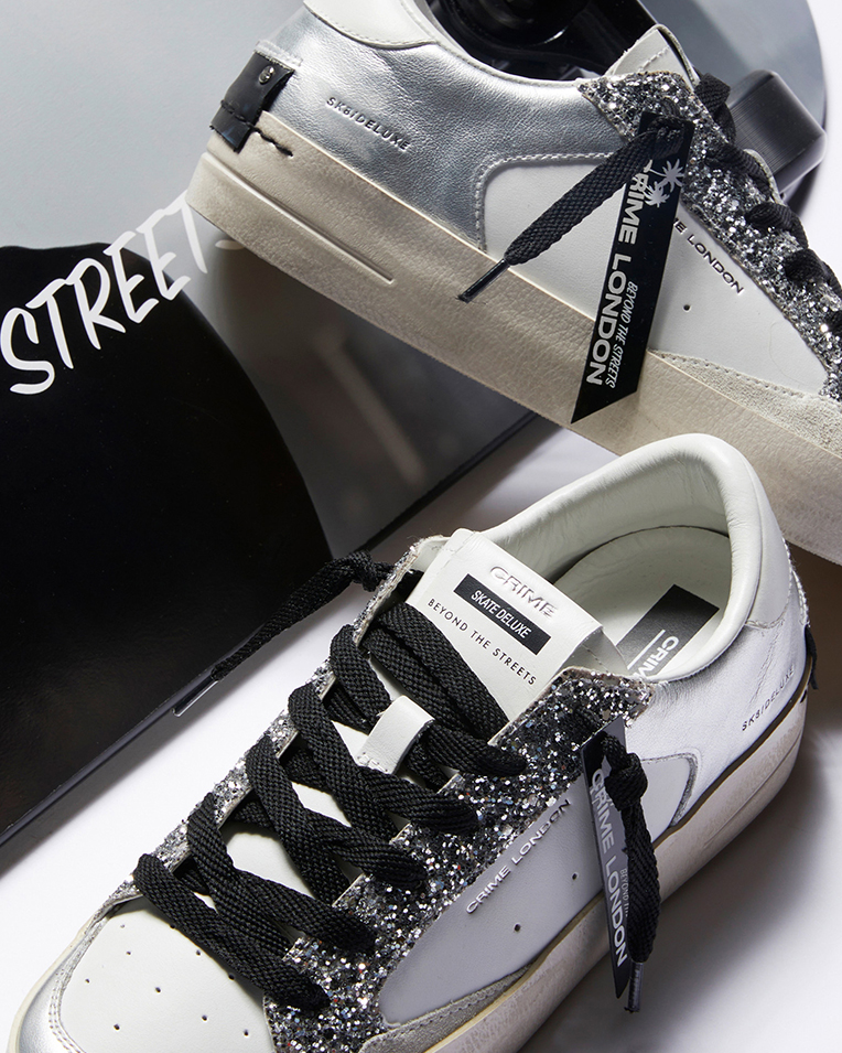Жіночі кросівки Crime London SK8 Deluxe Silver Glam шкіра білий з сріблястими вставками 26102PP5