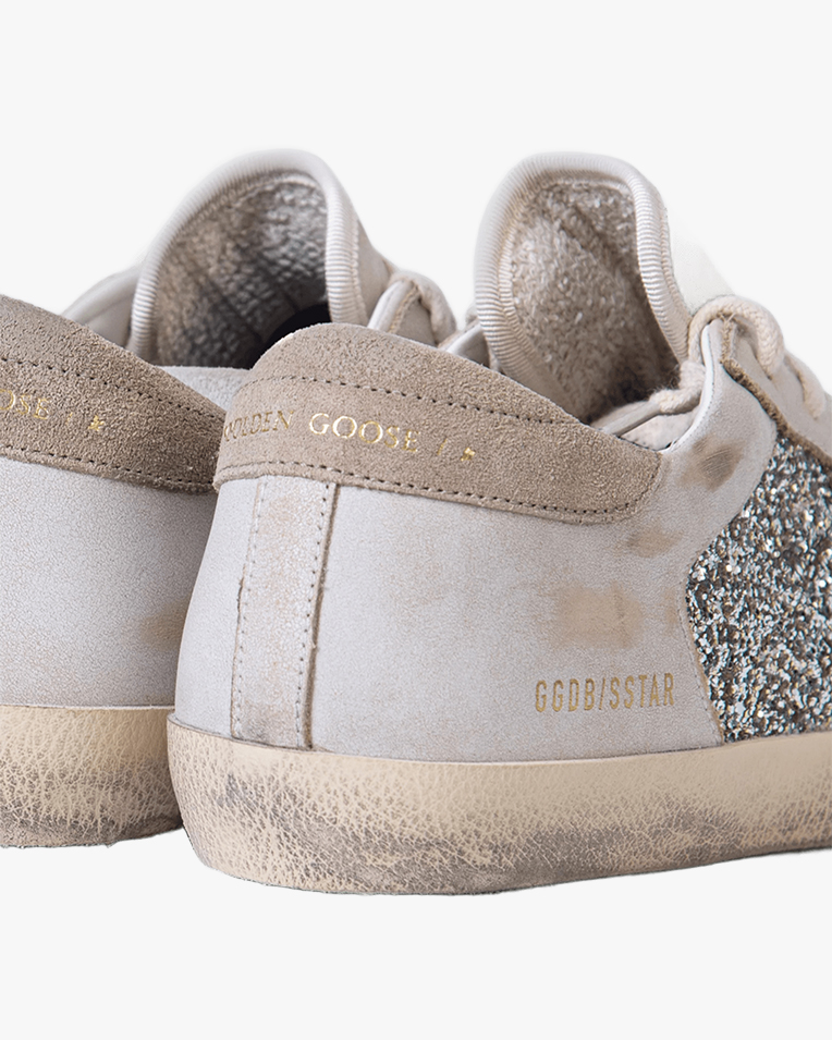 Жіночі кеди Golden Goose Super-Star шкіра білі з блискітками GWF00103F00890110931 Жіночі кеди Golden Goose Super-Star шкіра білі з блискітками GWF00103F00890110931